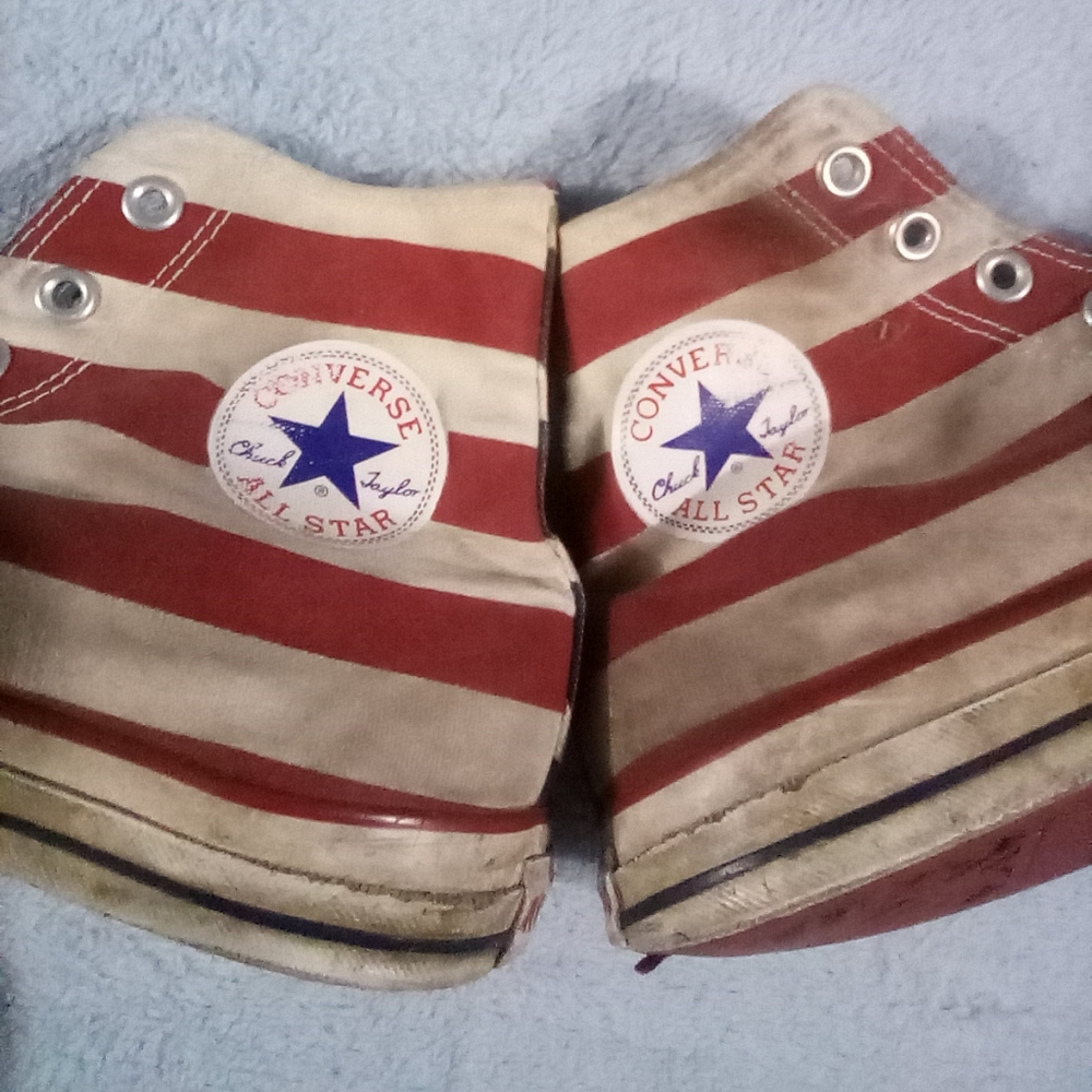 🗽Distressed American Flag Converse All Stars (No Laces), Size 11🗽 - Picture 5 of 9
